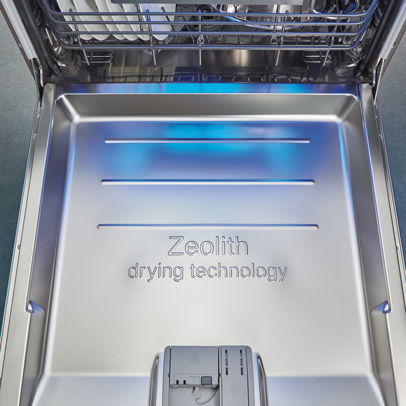 Zeolith Trocknen – Für glänzende Spülergebnisse bei Elektro Grauer Florek & Baisch GbR in Stuttgart