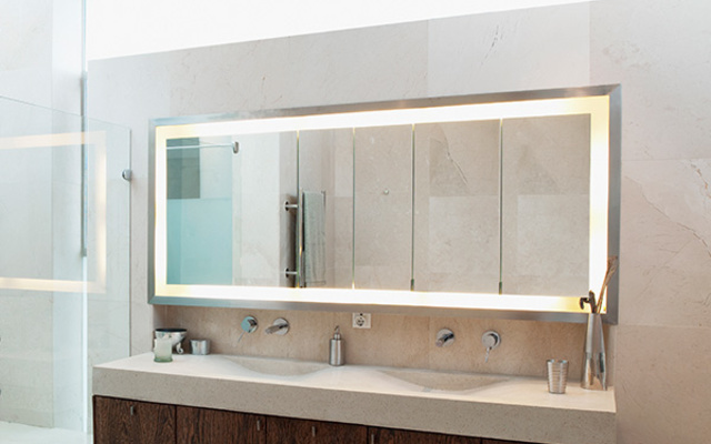 Badezimmerspiegel bei Elektro Grauer Florek & Baisch GbR in Stuttgart
