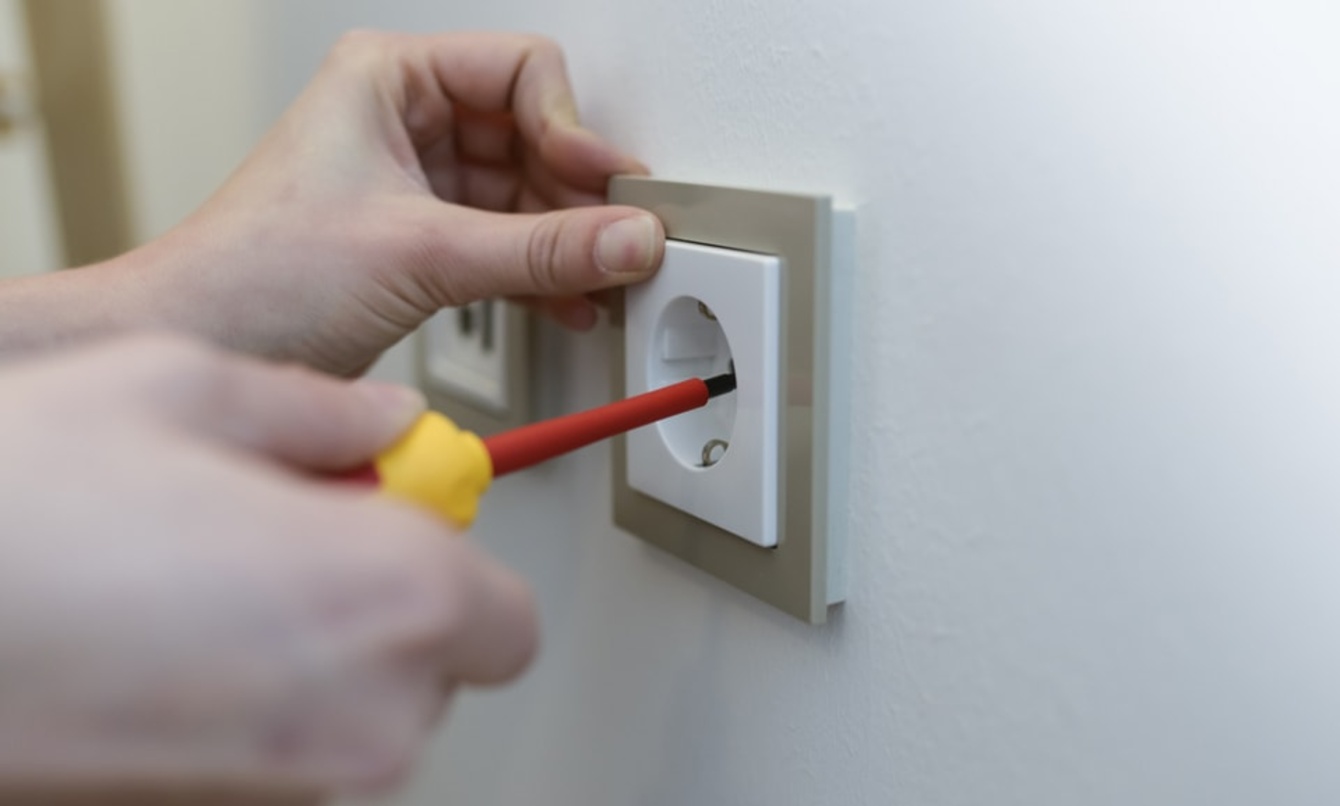 Elektro­installation bei Elektro Grauer Florek & Baisch GbR in Stuttgart